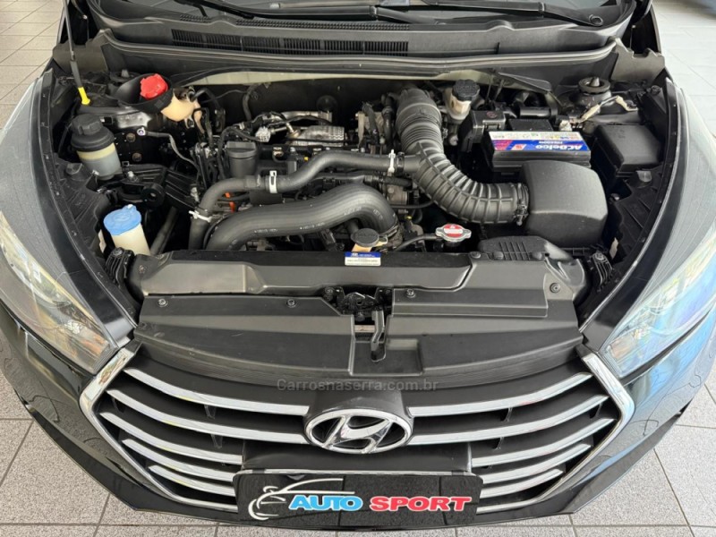 HB20S 1.0 COMFORT STYLE 12V TURBO FLEX 4P MANUAL - 2017 - NOVO HAMBURGO