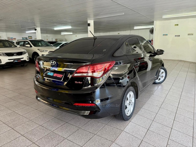 HB20S 1.0 COMFORT STYLE 12V TURBO FLEX 4P MANUAL - 2017 - NOVO HAMBURGO