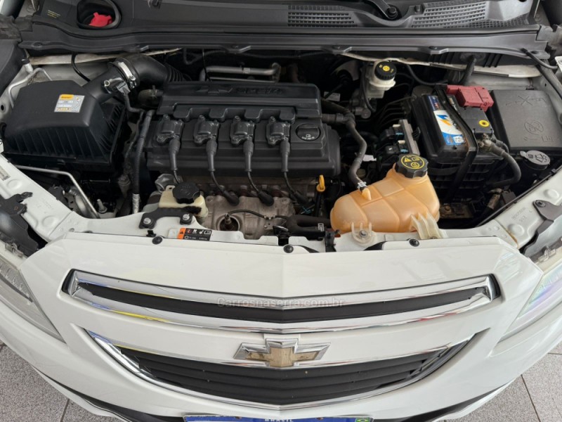 ONIX 1.0 MPFI LT 8V FLEX 4P MANUAL - 2014 - NOVO HAMBURGO