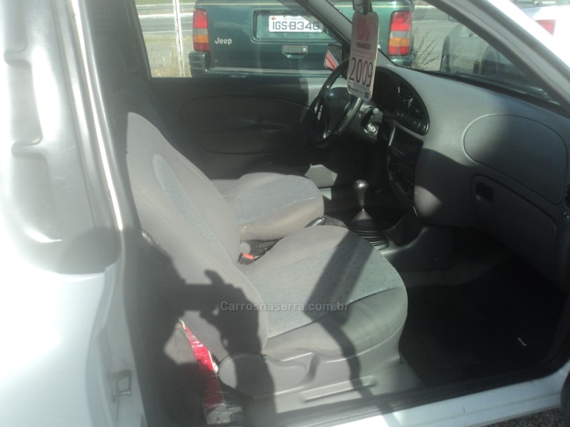 COURIER 1.6 MPI L 8V FLEX 2P MANUAL - 2009 - FARROUPILHA