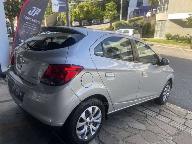 ONIX 1.4 MPFI LT 8V FLEX 4P MANUAL - 2013 - BENTO GONçALVES