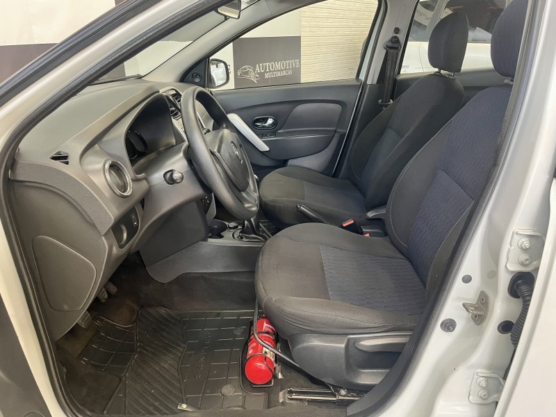 SANDERO 1.0 EXPRESSION 16V FLEX 4P MANUAL - 2015 - CAXIAS DO SUL