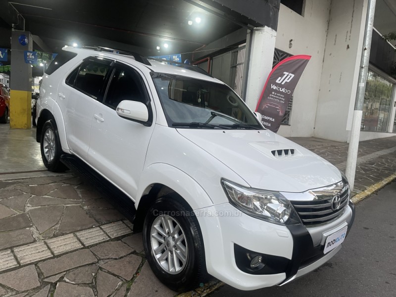 HILUX SW4 3.0 SRV 4X4 CD 16V TURBO INTERCOOLER DIESEL 4P AUTOMÁTICO - 2013 - BENTO GONçALVES