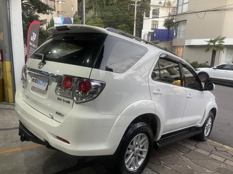 HILUX SW4 3.0 SRV 4X4 CD 16V TURBO INTERCOOLER DIESEL 4P AUTOMÁTICO - 2013 - BENTO GONçALVES