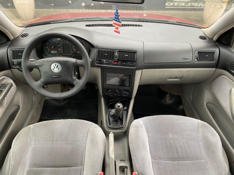 GOLF 2.0 MI 8V GASOLINA 4P MANUAL - 2000 - PAROBé