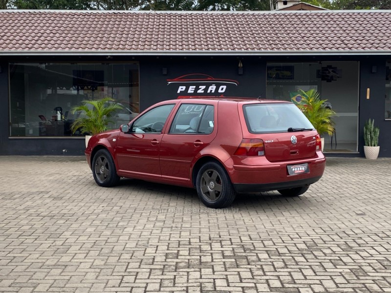 GOLF 2.0 MI 8V GASOLINA 4P MANUAL - 2000 - PAROBé
