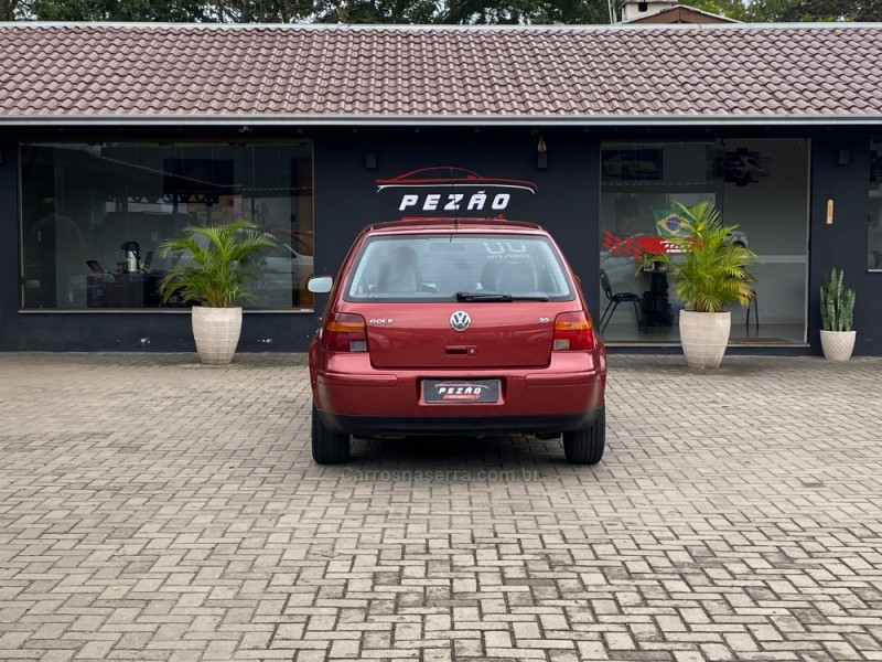 GOLF 2.0 MI 8V GASOLINA 4P MANUAL - 2000 - PAROBé