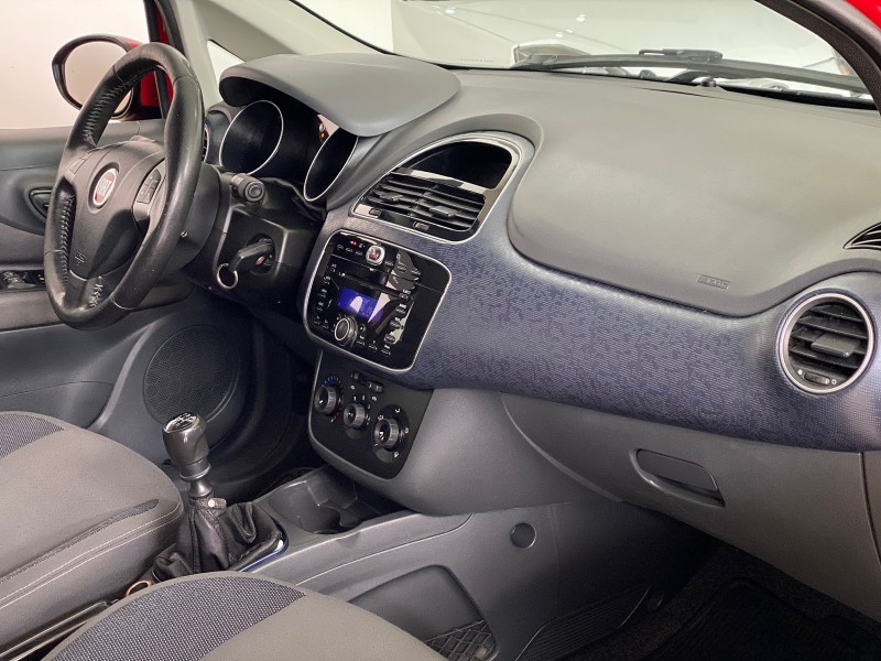 PUNTO 1.4 ATTRACTIVE 8V FLEX 4P MANUAL - 2013 - CAXIAS DO SUL