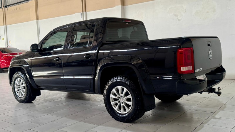 AMAROK 2.0 4X4 TDI COMFORTILINE CD DIESEL 4P AUTOMÁTICO - 2019 - ESTâNCIA VELHA