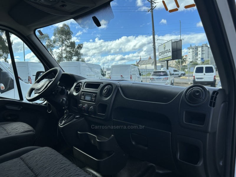 MASTER 2.3 FURGÃO L1H1 16V TURBO INTERCOOLER DIESEL 4P MANUAL - 2020 - FARROUPILHA
