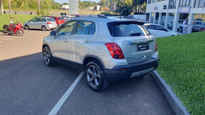 TRACKER 1.8 MPFI LTZ 4X2 16V FLEX 4P AUTOMÁTICO - 2015 - ENCANTADO