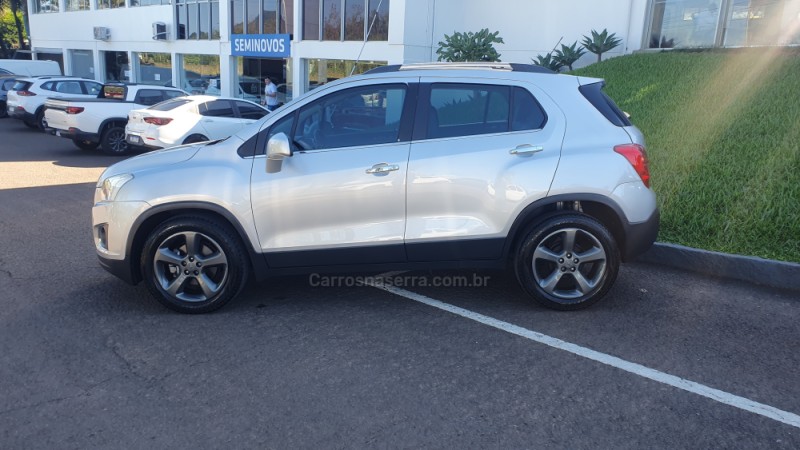 TRACKER 1.8 MPFI LTZ 4X2 16V FLEX 4P AUTOMÁTICO - 2015 - ENCANTADO