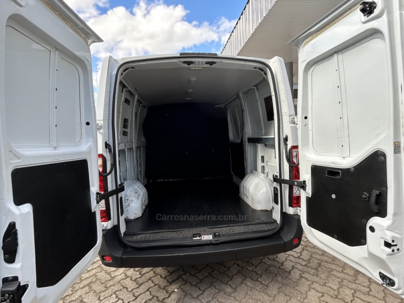 MASTER 2.3 FURGÃO L1H1 16V TURBO INTERCOOLER DIESEL 4P MANUAL - 2020 - FARROUPILHA