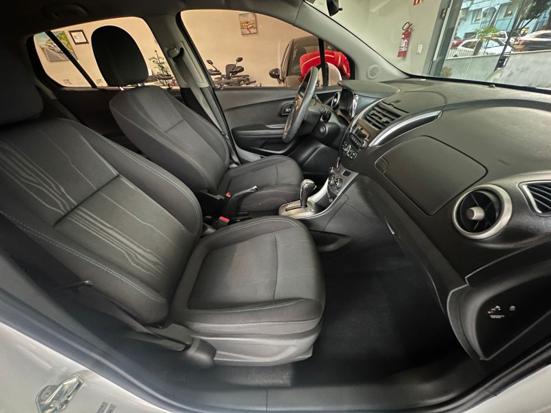 TRACKER 1.8 MPFI LT 4X2 16V FLEX 4P AUTOMÁTICO - 2016 - CAXIAS DO SUL