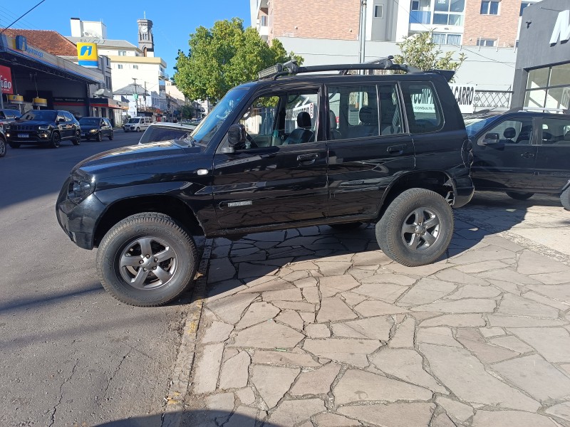 PAJERO TR4 2.0 4X4 16V 131CV GASOLINA 4P MANUAL - 2007 - FLORES DA CUNHA