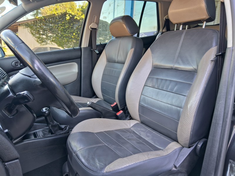 GOLF 1.6 MI SPORTLINE 8V FLEX 4P MANUAL - 2008 - SãO SEBASTIãO DO CAí