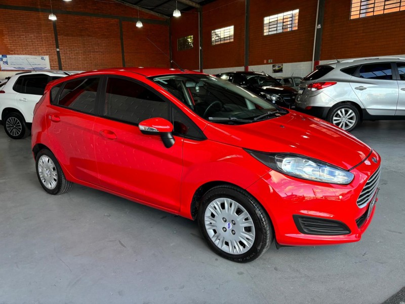 FIESTA 1.6 SE HATCH 16V FLEX 4P MANUAL - 2017 - CAXIAS DO SUL