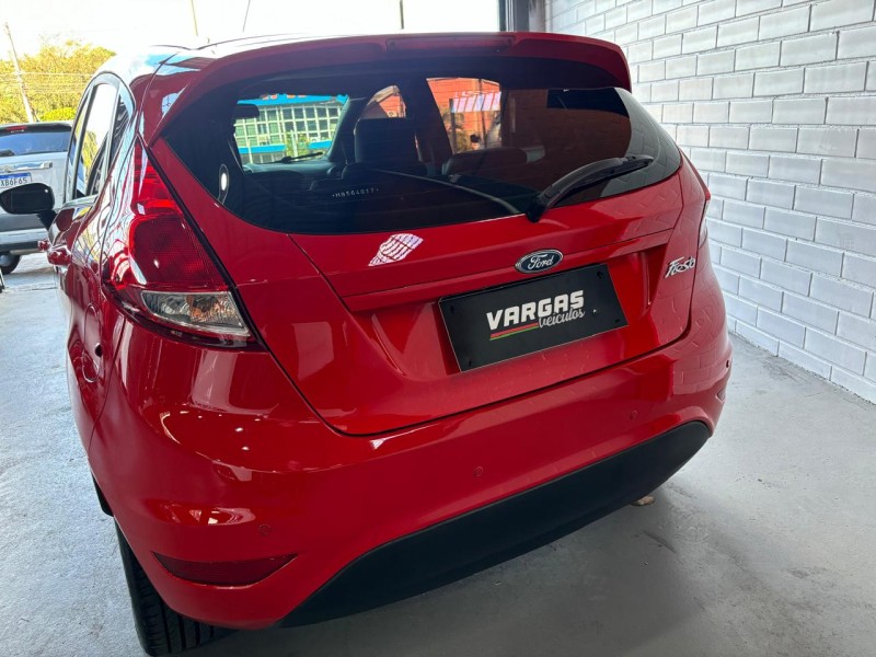 FIESTA 1.6 SE HATCH 16V FLEX 4P MANUAL - 2017 - CAXIAS DO SUL