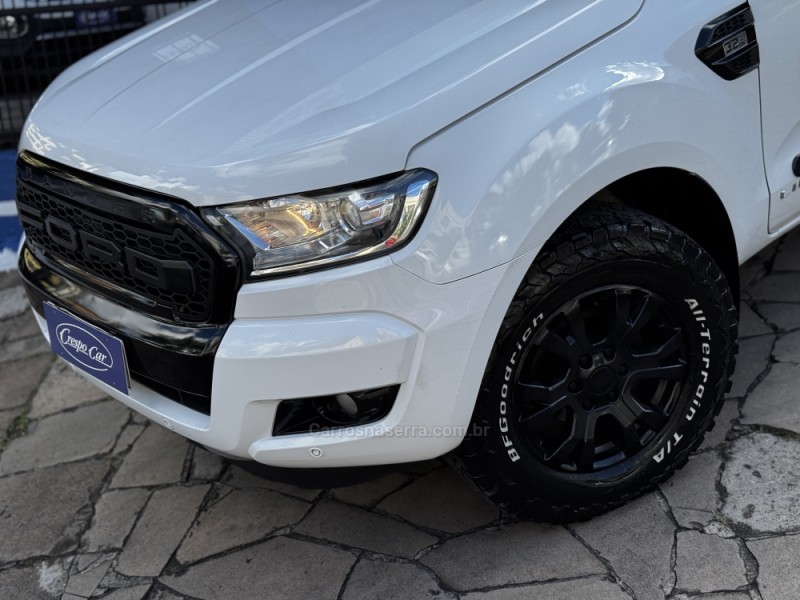 RANGER 3.2 LIMITED 4X4 CD 20V DIESEL 4P AUTOMÁTICO - 2017 - CAXIAS DO SUL
