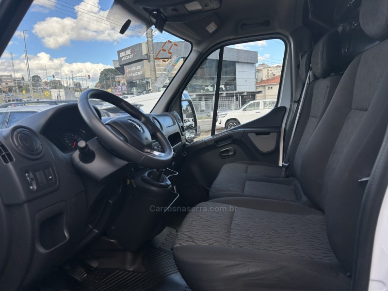 MASTER 2.3 FURGÃO L1H1 16V TURBO INTERCOOLER DIESEL 4P MANUAL - 2023 - FARROUPILHA
