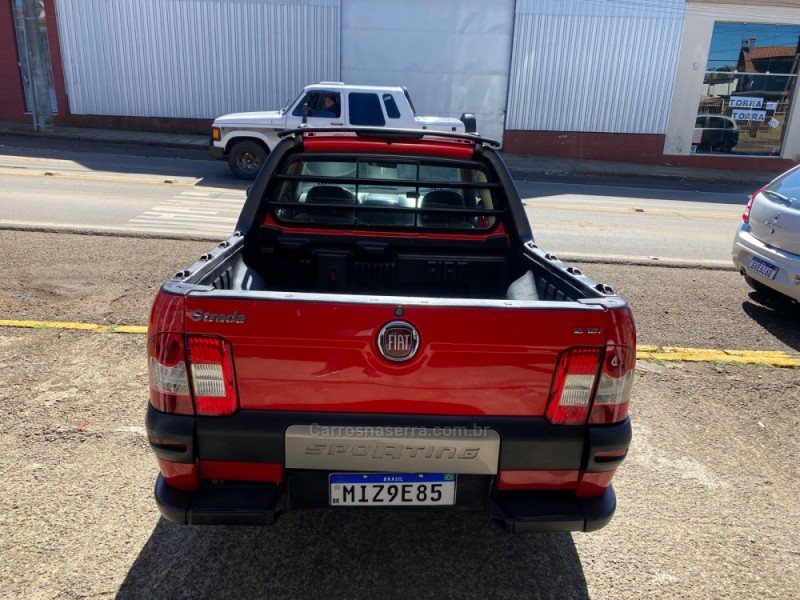 STRADA 1.8 MPI SPORTING CE 8V FLEX 2P MANUAL - 2012 - VACARIA