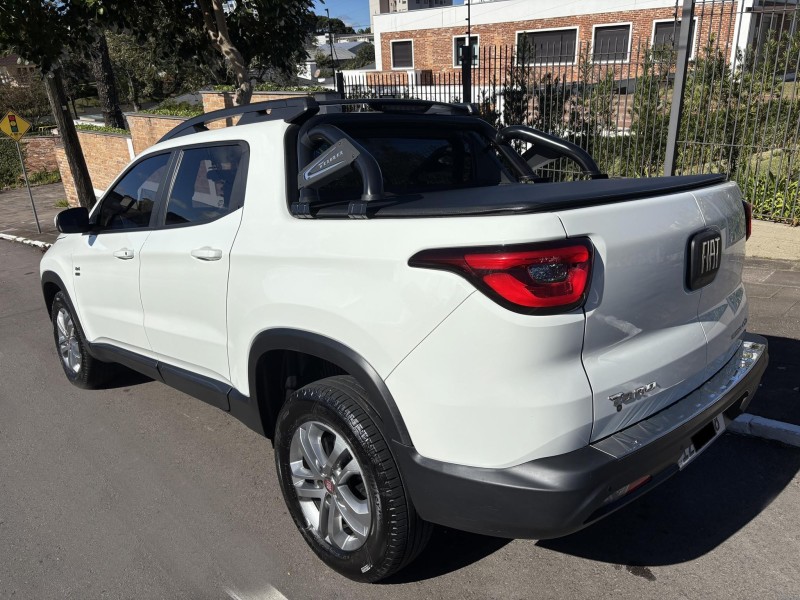 TORO 2.0 16V TURBO DIESEL FREEDOM 4WD AT9 AUTOMÁTICO - 2020 - FARROUPILHA