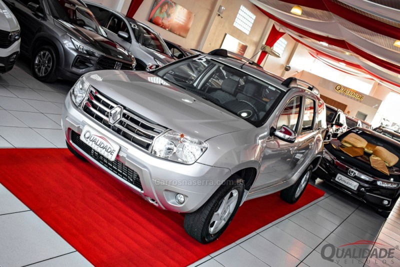 DUSTER 1.6 DYNAMIQUE 4X2 16V FLEX 4P MANUAL - 2015 - SANTA CRUZ DO SUL