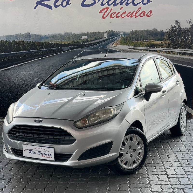 fiesta 1.5 se hatch 16v flex 4p manual 2015 caxias do sul