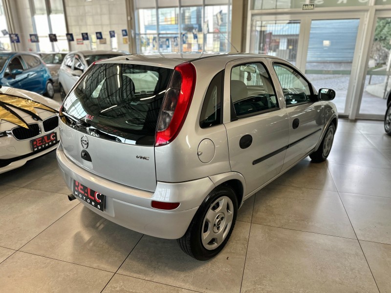 CORSA 1.0 MPFI PREMIUM 8V GASOLINA 4P MANUAL - 2005 - CAXIAS DO SUL
