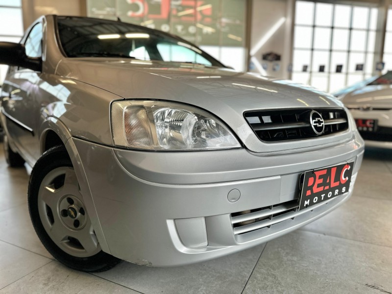 CORSA 1.0 MPFI PREMIUM 8V GASOLINA 4P MANUAL - 2005 - CAXIAS DO SUL