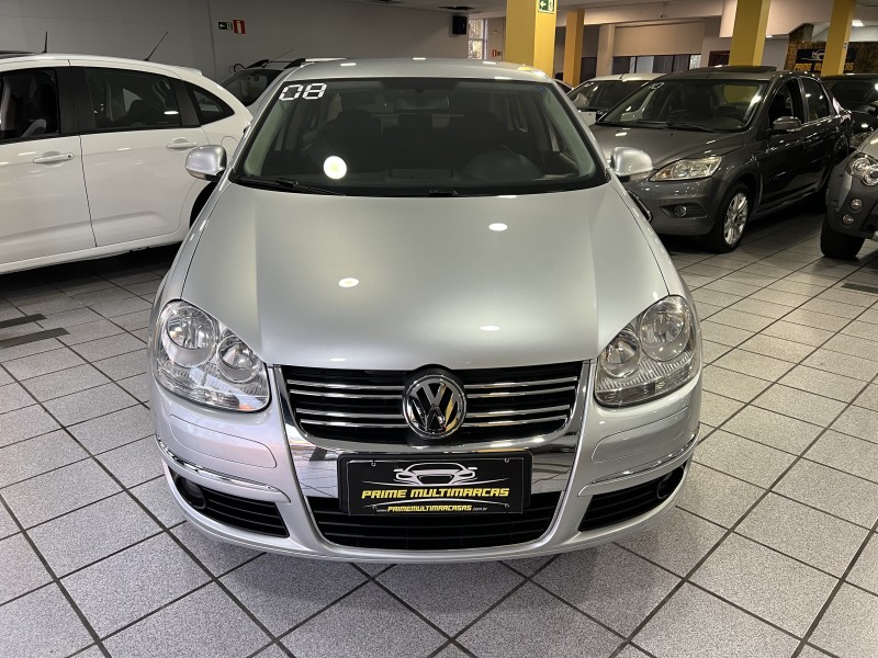 JETTA 2.5 I 20V 170CV GASOLINA 4P TIPTRONIC - 2008 - CAXIAS DO SUL