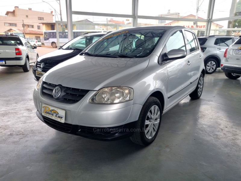 FOX 1.0 MI TREND 8V FLEX 4P MANUAL - 2010 - VACARIA