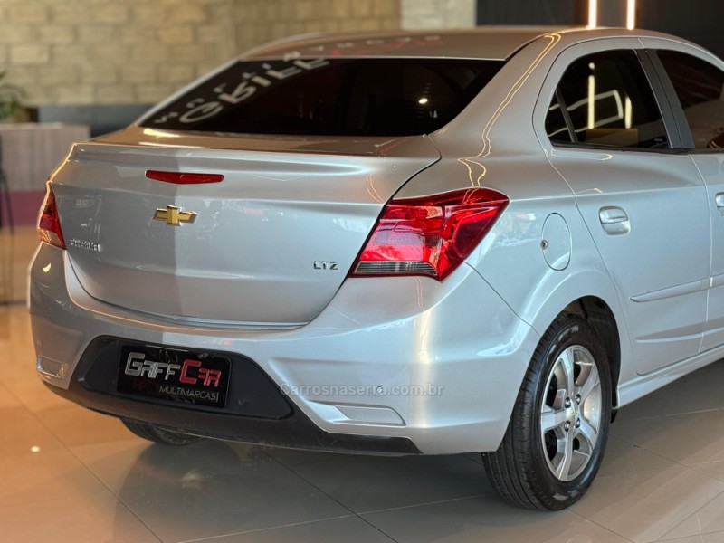 PRISMA 1.4 MPFI LTZ 8V FLEX 4P MANUAL - 2017 - DOIS IRMãOS