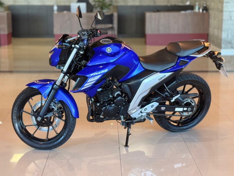 FAZER FZ25 - 2023 - DOIS IRMãOS