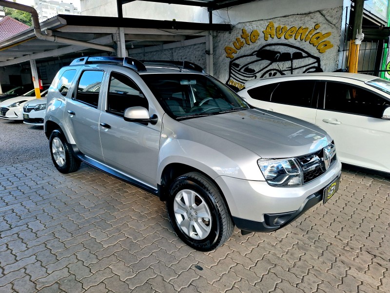 DUSTER 1.6 EXPRESSION 4X2 16V FLEX 4P MANUAL - 2020 - CAXIAS DO SUL