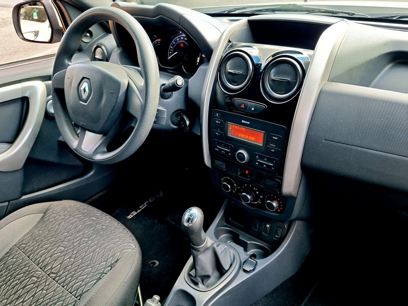 DUSTER 1.6 EXPRESSION 4X2 16V FLEX 4P MANUAL - 2020 - CAXIAS DO SUL