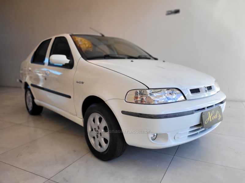 SIENA 1.0 MPI ELX 8V FLEX 4P MANUAL - 2003 - CANELA