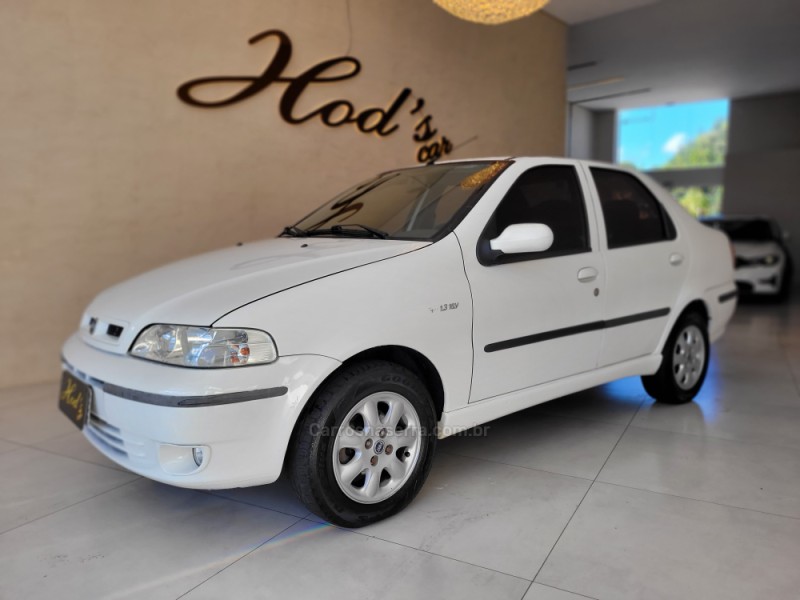 SIENA 1.0 MPI ELX 8V FLEX 4P MANUAL - 2003 - CANELA