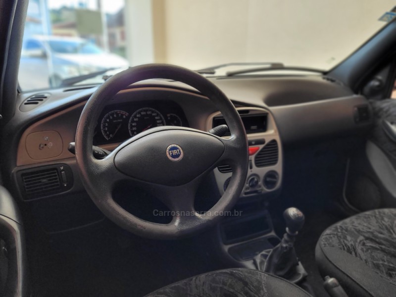 SIENA 1.0 MPI ELX 8V FLEX 4P MANUAL - 2003 - CANELA