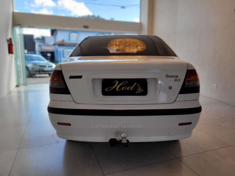 SIENA 1.0 MPI ELX 8V FLEX 4P MANUAL - 2003 - CANELA