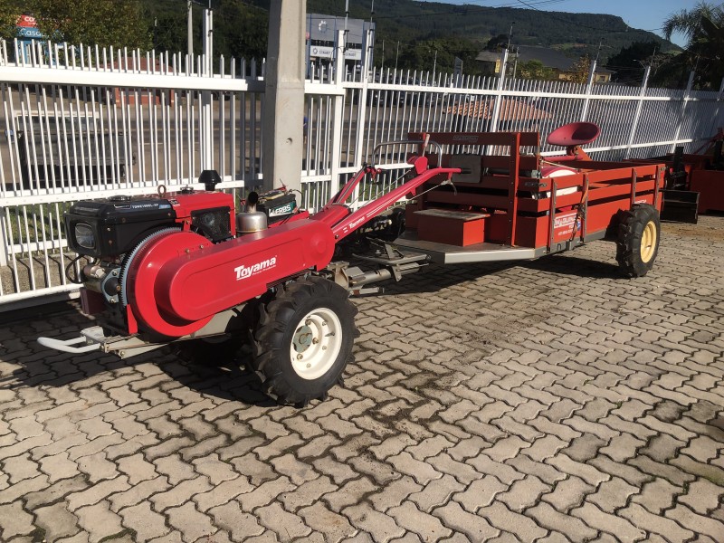 TOBATTA - MICRO TRATOR - 2021/2021 - Vermelha - R$ 36.500,00