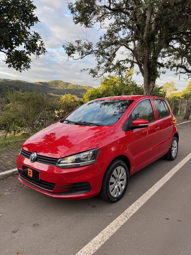 FOX 1.6 MSI TRENDLINE 8V FLEX 4P MANUAL - 2016 - NOVA ARAçá