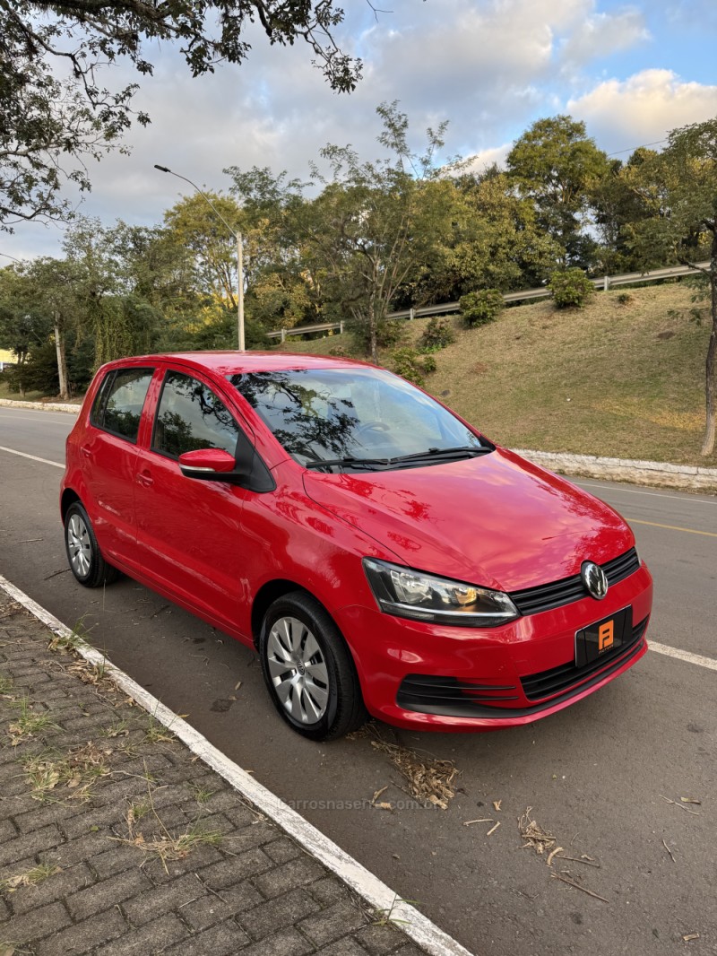 FOX 1.6 MSI TRENDLINE 8V FLEX 4P MANUAL - 2016 - NOVA ARAçá