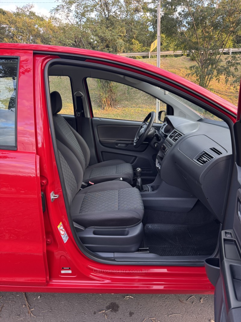 FOX 1.6 MSI TRENDLINE 8V FLEX 4P MANUAL - 2016 - NOVA ARAçá