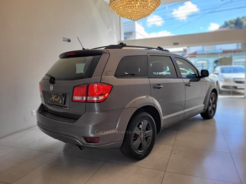 FREEMONT 2.4 PRECISION 16V GASOLINA 4P AUTOMÁTICO - 2012 - CANELA