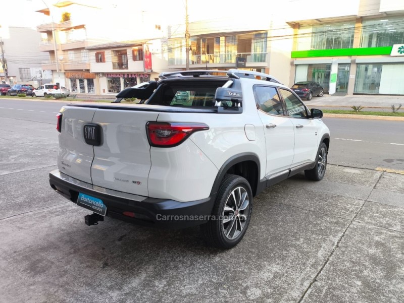 TORO 2.0 16V TURBO DIESEL VOLCANO AT9 4X4 AUTOMÁTICO - 2020 - GUAPORé
