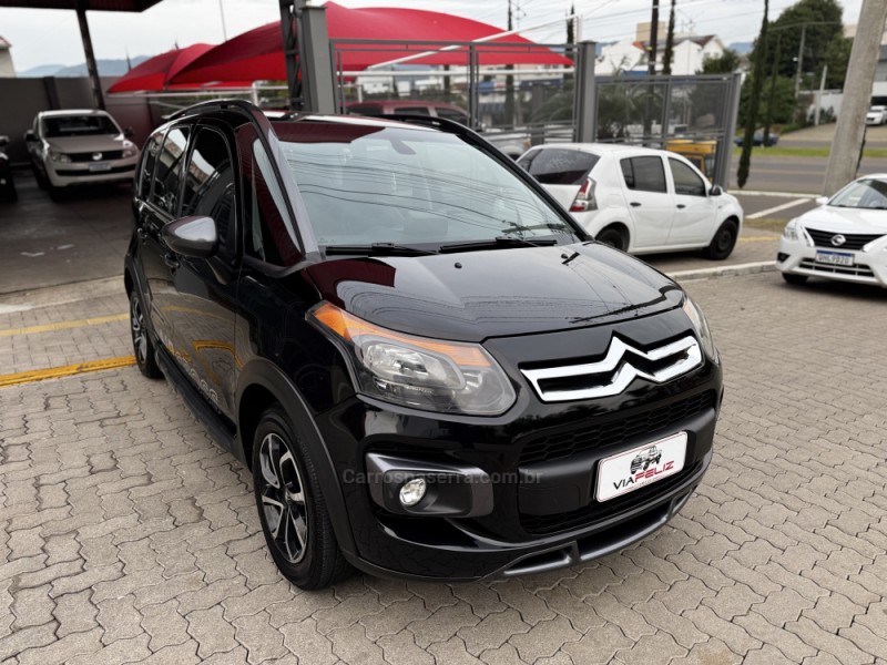 AIRCROSS 1.6 SALOMON EXCLUSIVE 16V FLEX 4P AUTOMÁTICO - 2015 - FELIZ