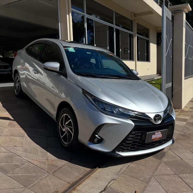 YARIS 1.5 XLS SEDAN 16V FLEX 4P AUTOMÁTICO - 2023 - NOVA PETRóPOLIS