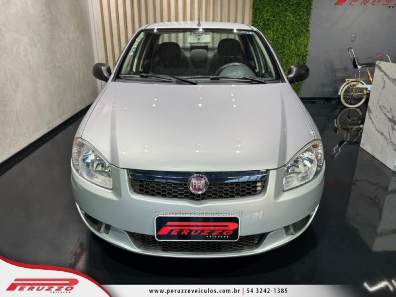 SIENA 1.0 MPI EL 8V FLEX 4P MANUAL - 2014 - NOVA PRATA