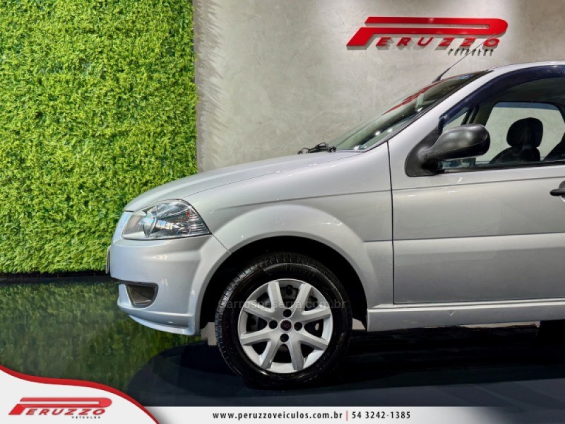 SIENA 1.0 MPI EL 8V FLEX 4P MANUAL - 2014 - NOVA PRATA